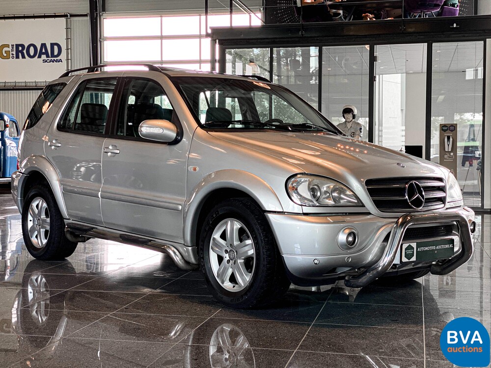 Mercedes-Benz ML55 AMG M-class 347hp 2002 -Org. NL-, 42-JG-NK.