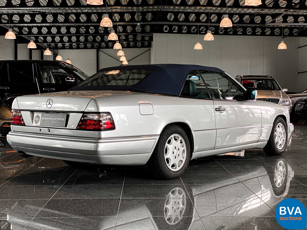 Mercedes-Benz E220 Cabrio E-klasse 150pk 1995 -YOUNGTIMER-, H-102-LK