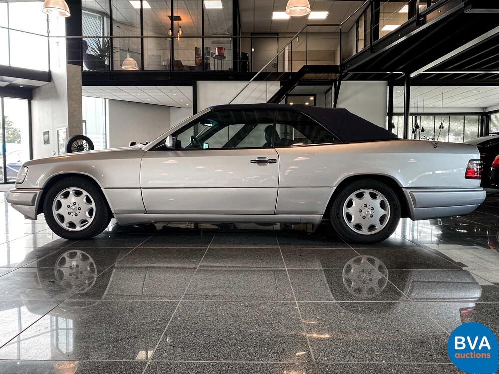 Mercedes-Benz E220 Cabrio E-klasse 150pk 1995 -YOUNGTIMER-, H-102-LK