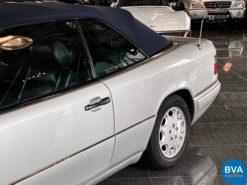 Mercedes-Benz E220 Cabrio E-klasse 150pk 1995 -YOUNGTIMER-, H-102-LK