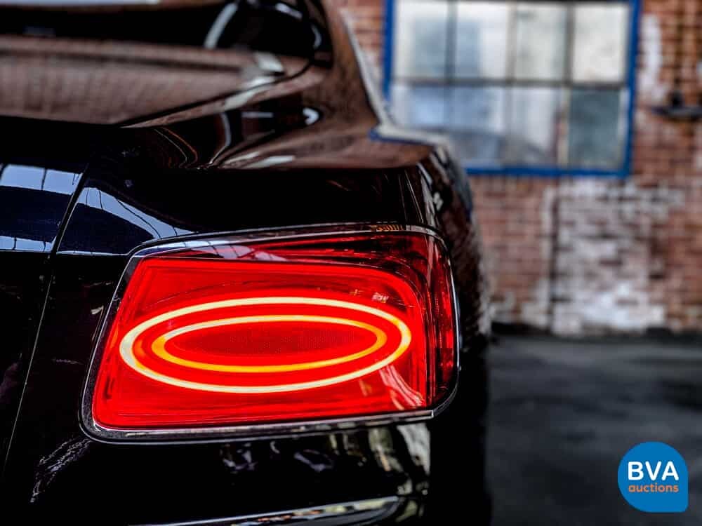 Bentley Flying Sporn 6.0 W12 625 PS 2013, JP-643-P.