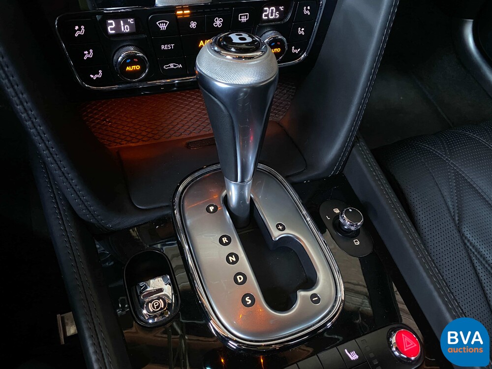 Bentley Flying Sporn 6.0 W12 625 PS 2013, JP-643-P.