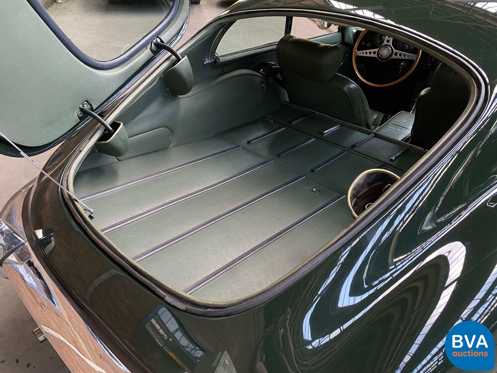 Jaguar E-Typ 4.2 Series II Fixed Head Coupe 265 PS 1976, -Org NL- 94-FL-58.