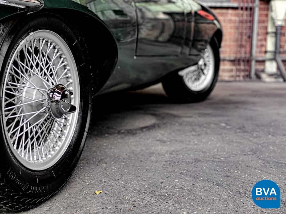 Jaguar E-Typ 4.2 Series II Fixed Head Coupe 265 PS 1976, -Org NL- 94-FL-58.