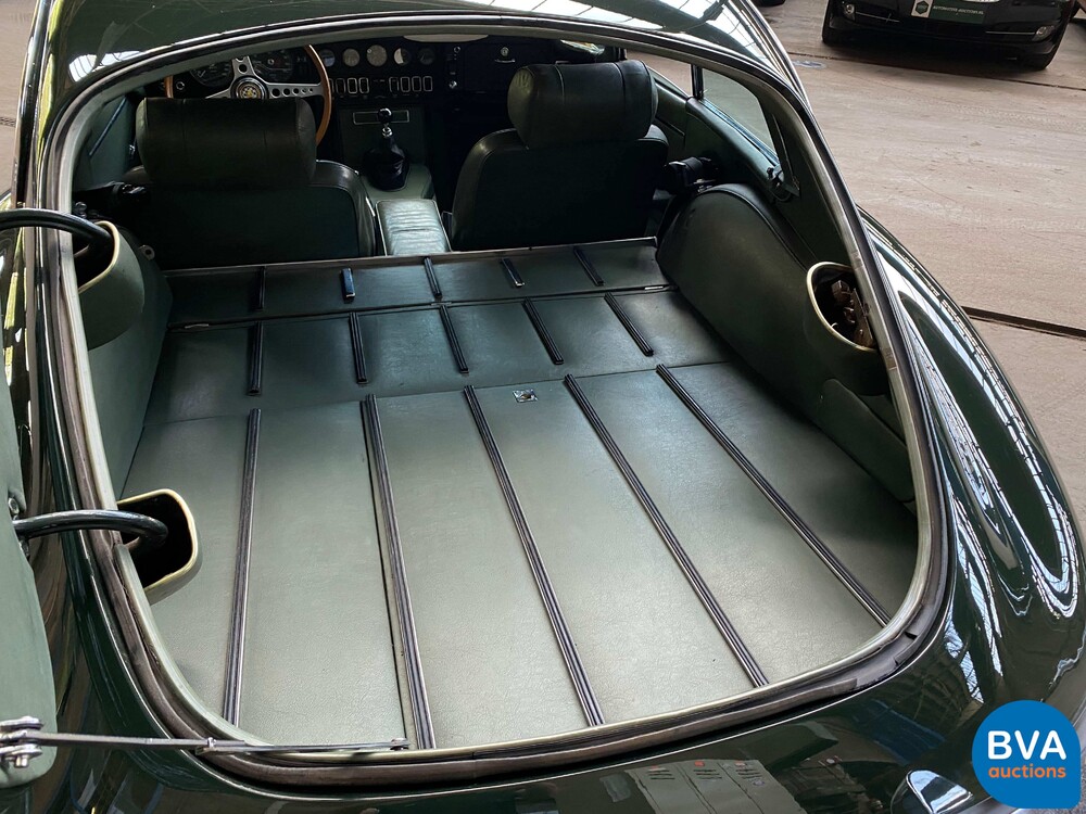 Jaguar E-Typ 4.2 Series II Fixed Head Coupe 265 PS 1976, -Org NL- 94-FL-58.
