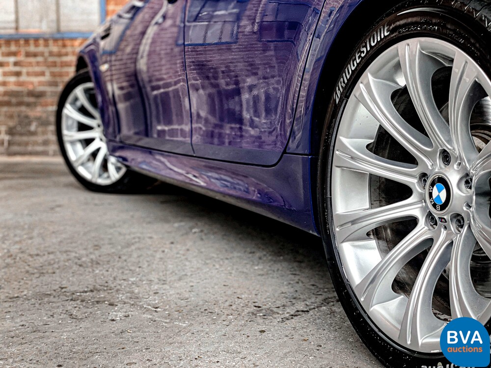 BMW M5 5.0 V10 E60 507pk 5-Serie 2005 -YOUNGTIMER-, J-709-BP.