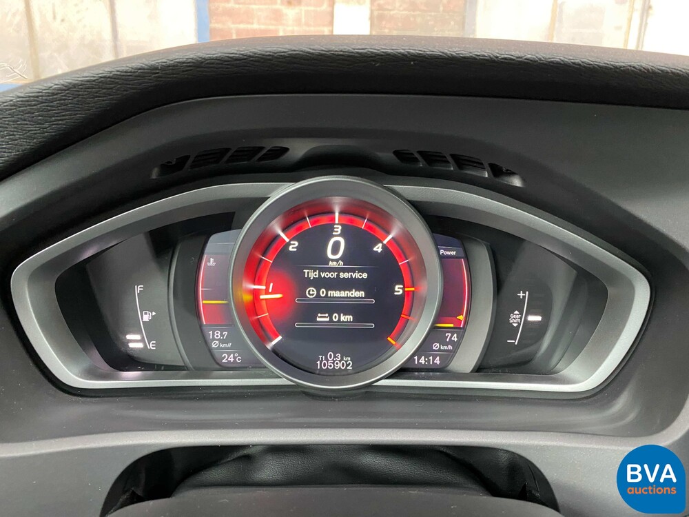 Volvo V40 2.0 D2 Nordic+ Facelift, PK-783-J.