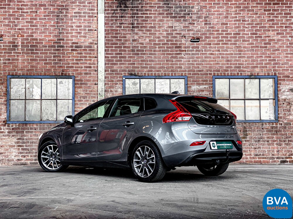 Volvo V40 2.0 D2 Nordic+ Facelift, PK-783-J.