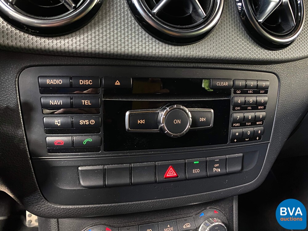 Mercedes-Benz B180 B-Klasse Ambition -Org NL, 2-SHJ-07.