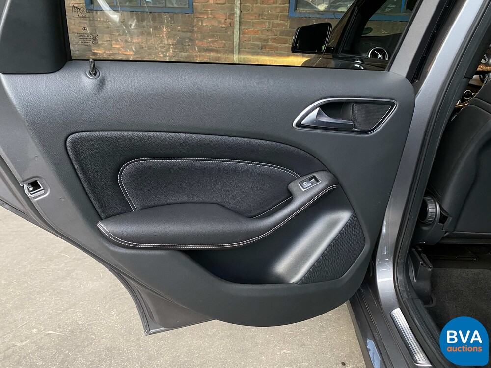 Mercedes-Benz B180 B-Klasse Ambition -Org NL, 2-SHJ-07.