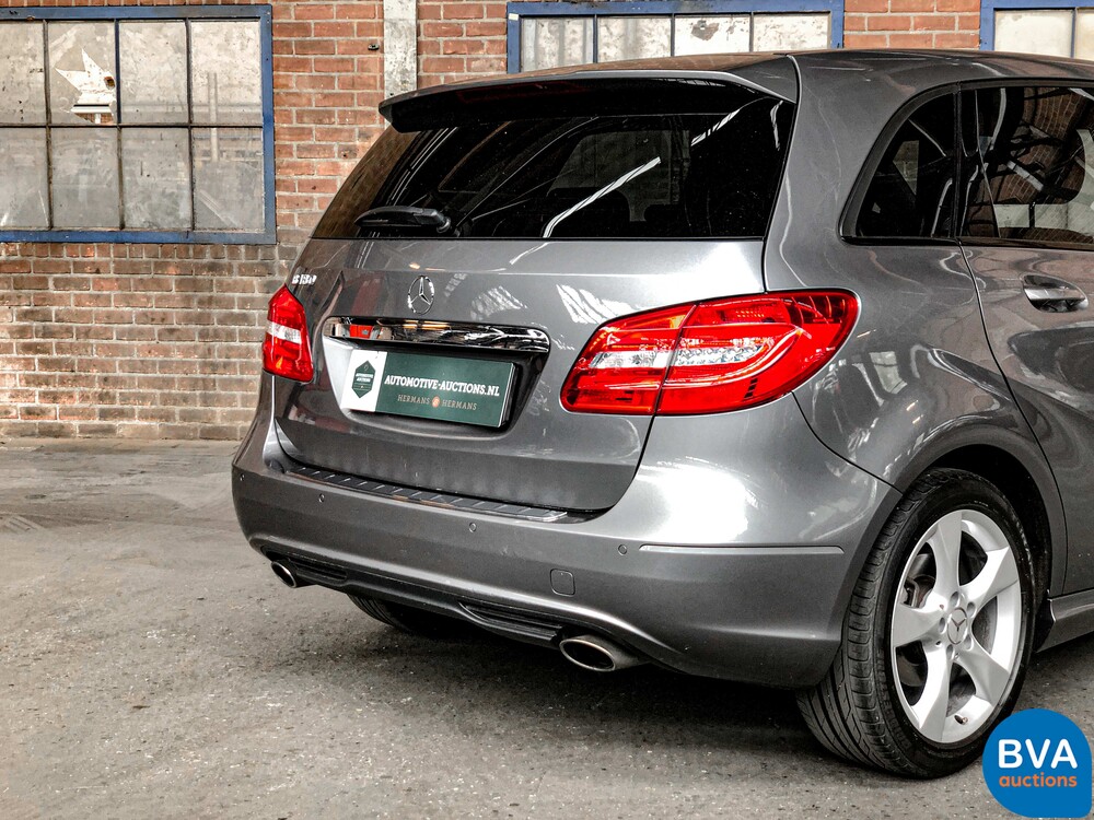 Mercedes-Benz B180 B-Klasse Ambition -Org NL, 2-SHJ-07.
