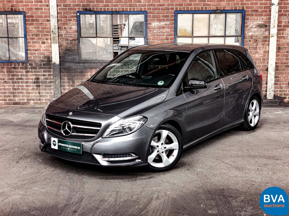 Mercedes-Benz B180 B-Klasse Ambition -Org NL, 2-SHJ-07.