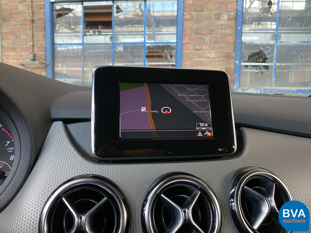 Mercedes-Benz B180 B-Klasse Ambition -Org NL, 2-SHJ-07.