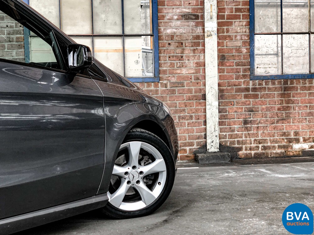 Mercedes-Benz B180 B-Klasse Ambition -Org NL, 2-SHJ-07.