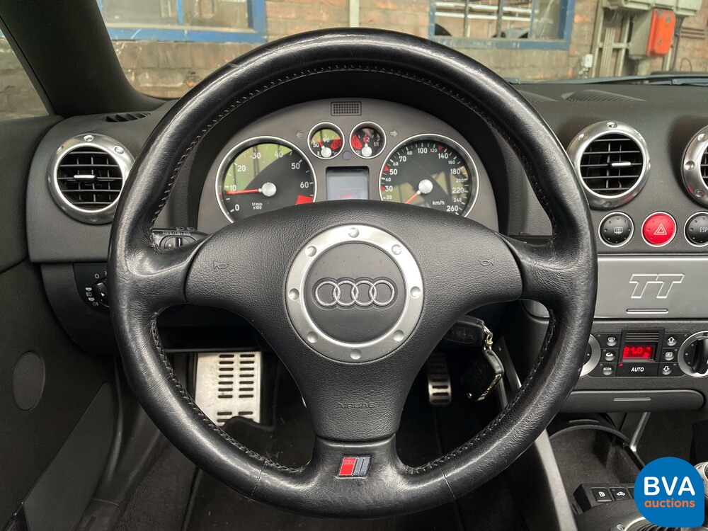 Audi TT-Roadster 1.8 Turbo 179 PS 2000 -Org. NL-, 86-FX-SL.