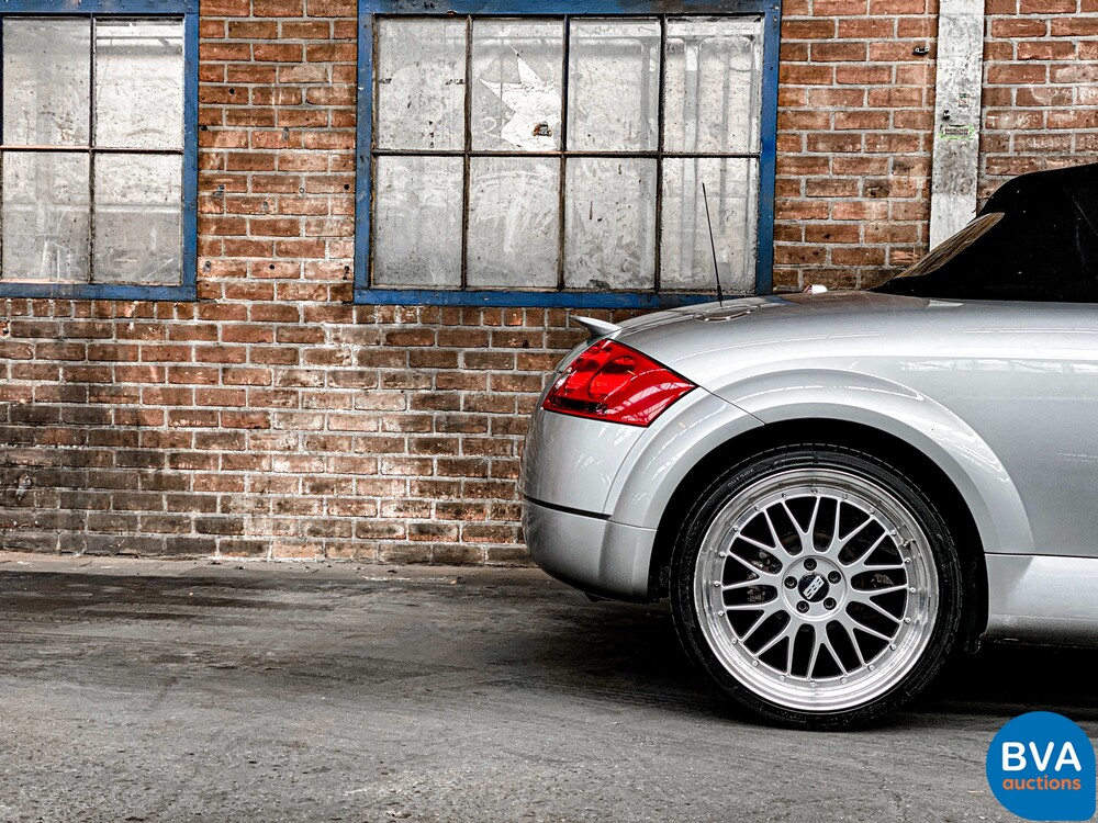 Audi TT-Roadster 1.8 Turbo 179 PS 2000 -Org. NL-, 86-FX-SL.