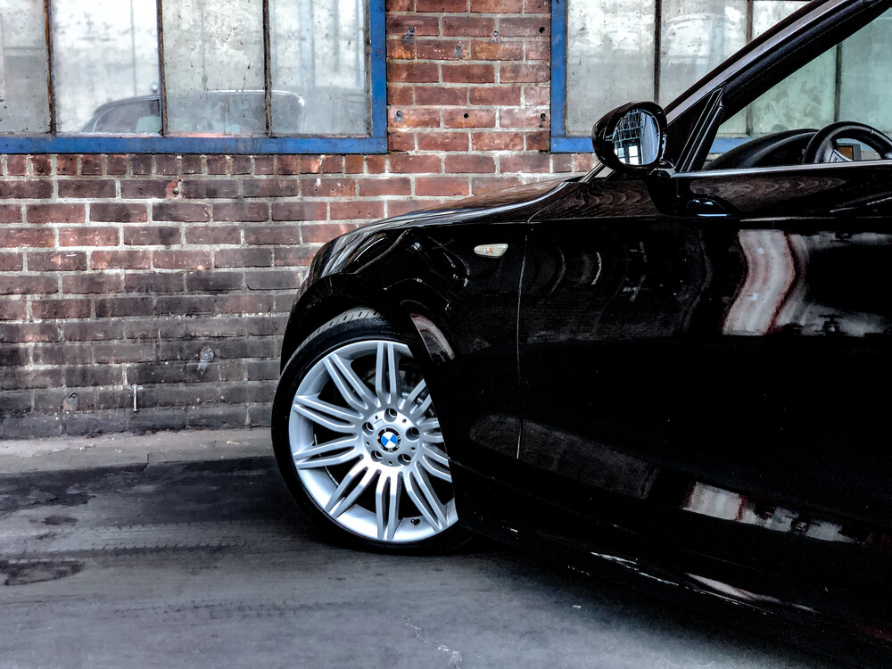 BMW 120i High Executive 1er Cabrio 170PS 2008 -Org. NL-, 35-GSH-3.