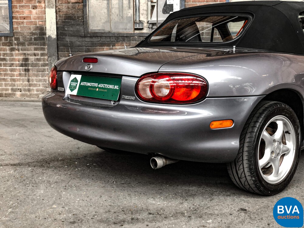 Mazda MX-5 1.6i Exclusive 110PS 2004, 53-RZN-5.