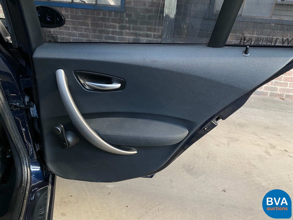 BMW 118i 1er 129PS 2006, KL-743-J.