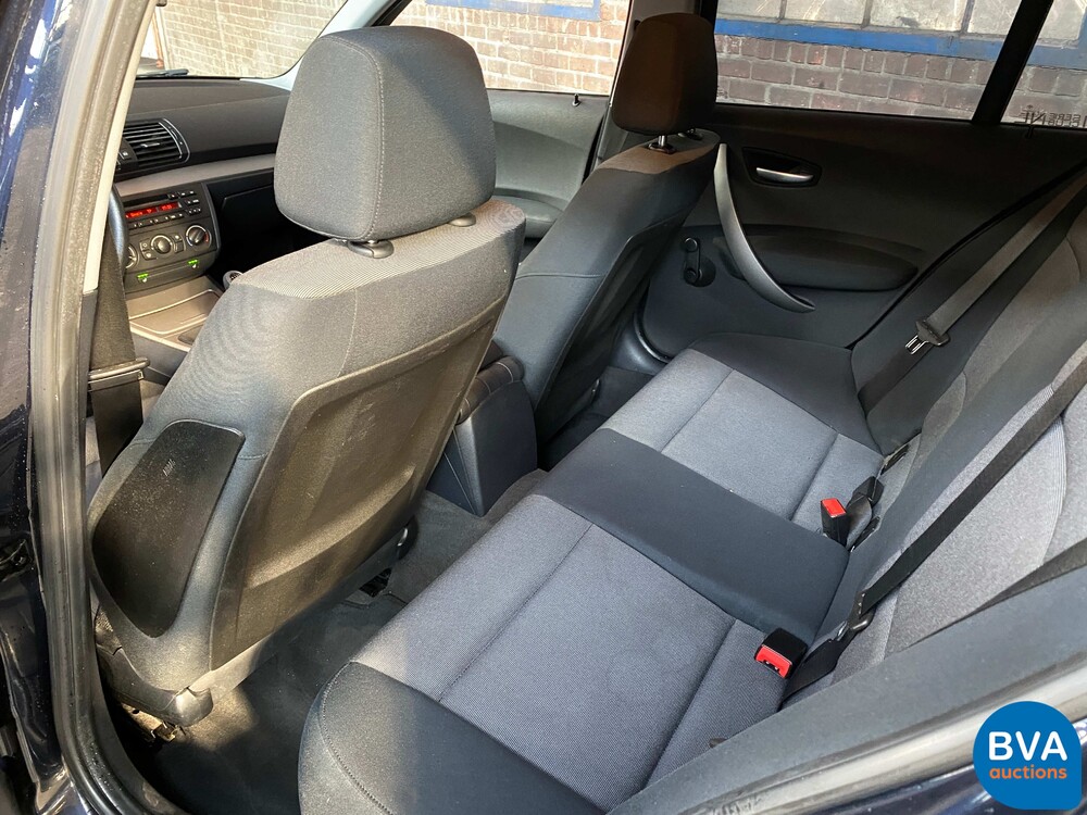 BMW 118i 1er 129PS 2006, KL-743-J.