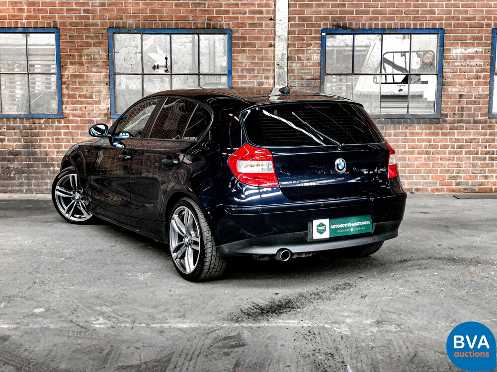 BMW 118i 1er 129PS 2006, KL-743-J.
