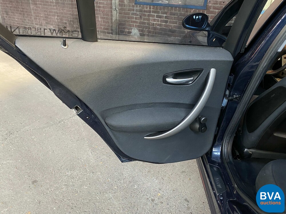 BMW 118i 1er 129PS 2006, KL-743-J.