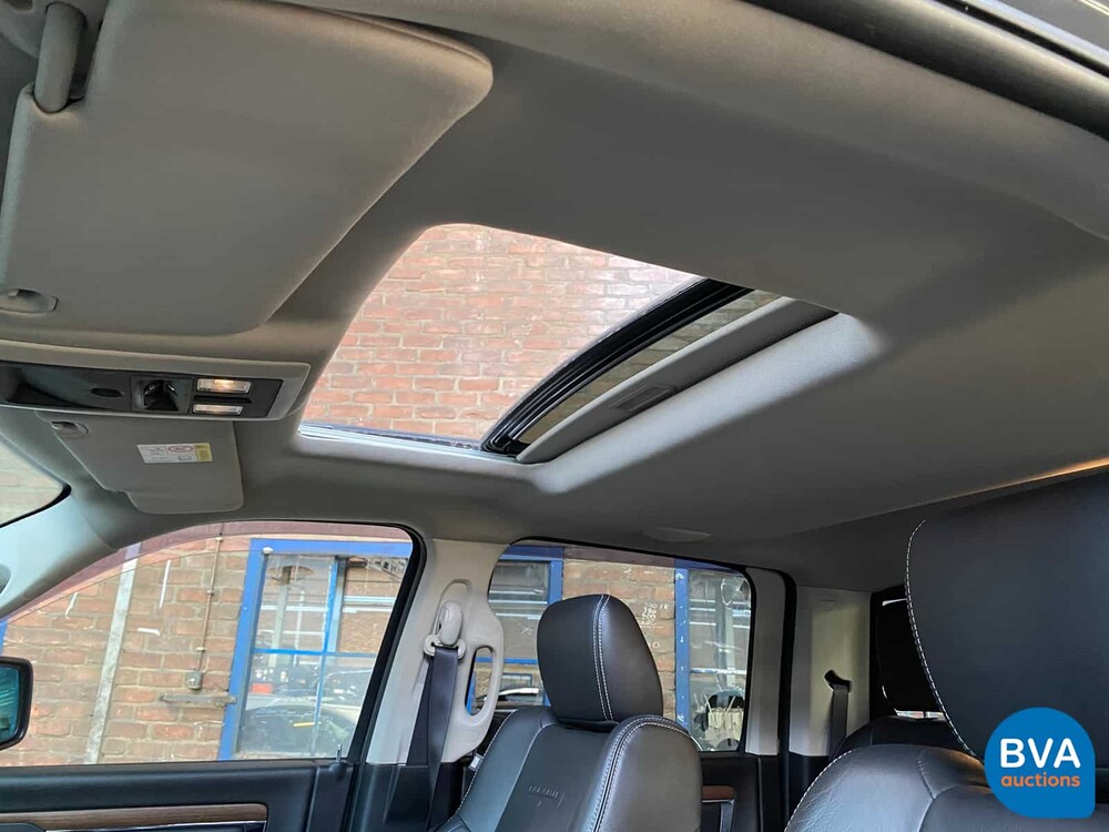 Dodge Ram 1500 5.7 V8 Quad Cab 6'4 401 PS 2015 -Org. NL-, VN-528-K.