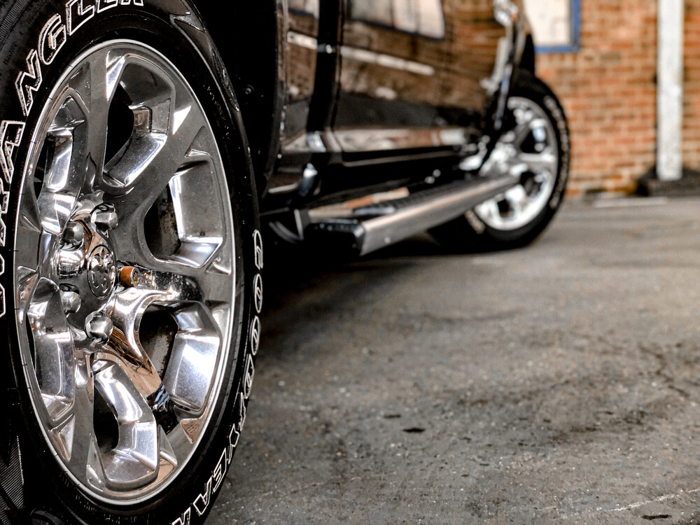 Dodge Ram 1500 5.7 V8 Quad Cab 6'4 401 PS 2015 -Org. NL-, VN-528-K.