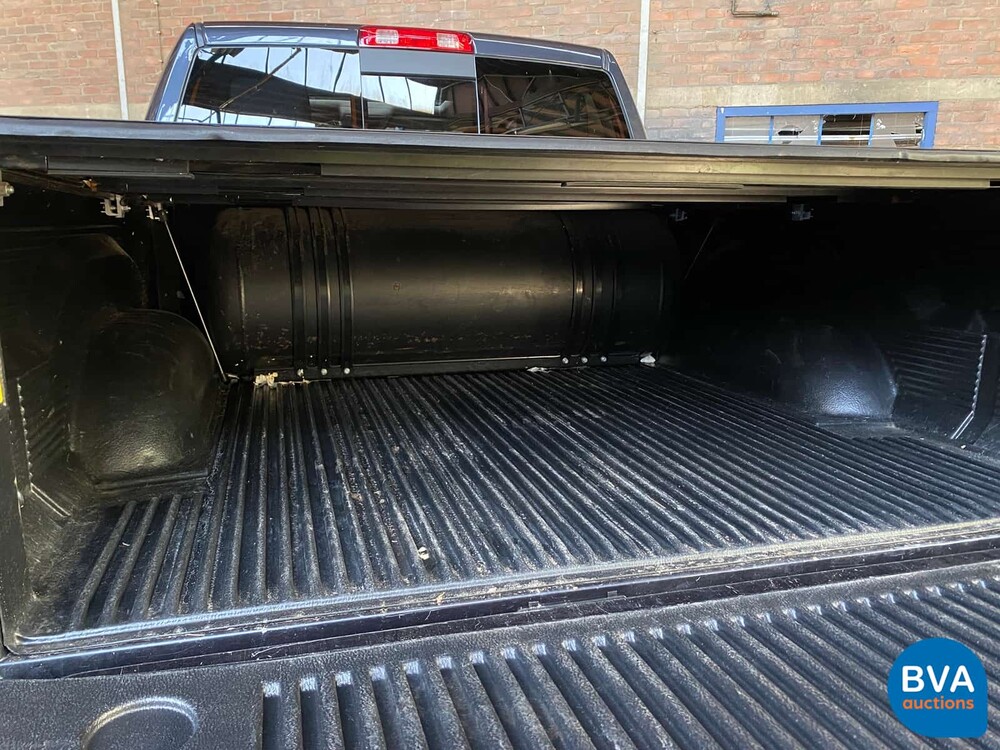 Dodge Ram 1500 5.7 V8 Quad Cab 6'4 401 PS 2015 -Org. NL-, VN-528-K.