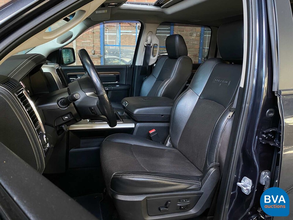 Dodge Ram 1500 5.7 V8 Quad Cab 6'4 401 PS 2015 -Org. NL-, VN-528-K.