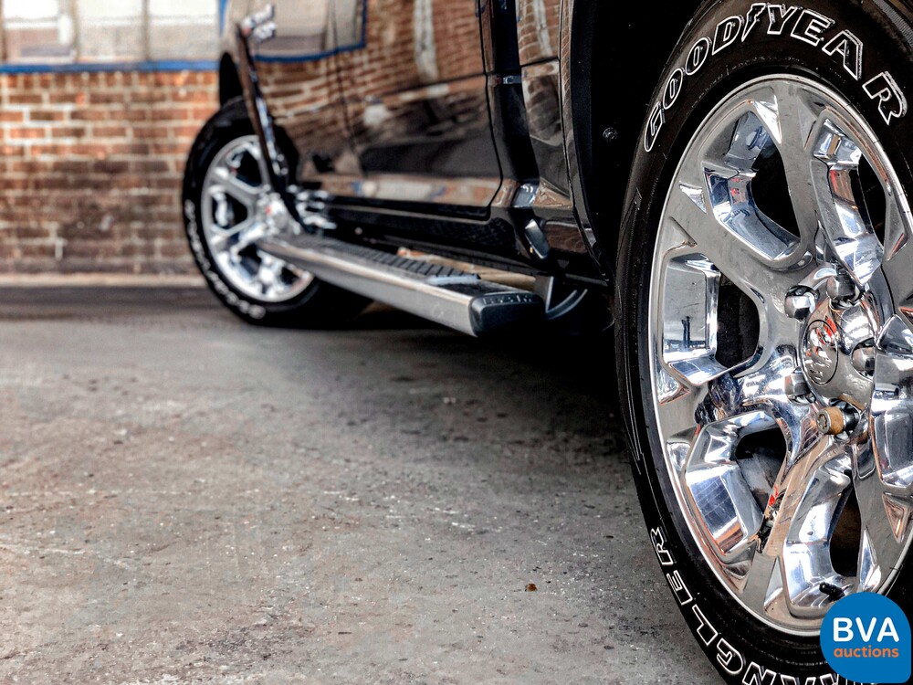 Dodge Ram 1500 5.7 V8 Quad Cab 6'4 401 PS 2015 -Org. NL-, VN-528-K.