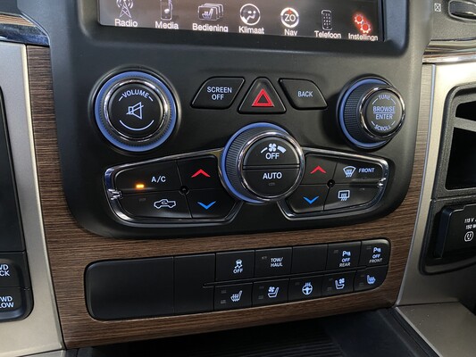 Dodge Ram 1500 5.7 V8 Quad Cab 6'4 401pk 2015 -Org. NL-, VN-528-K