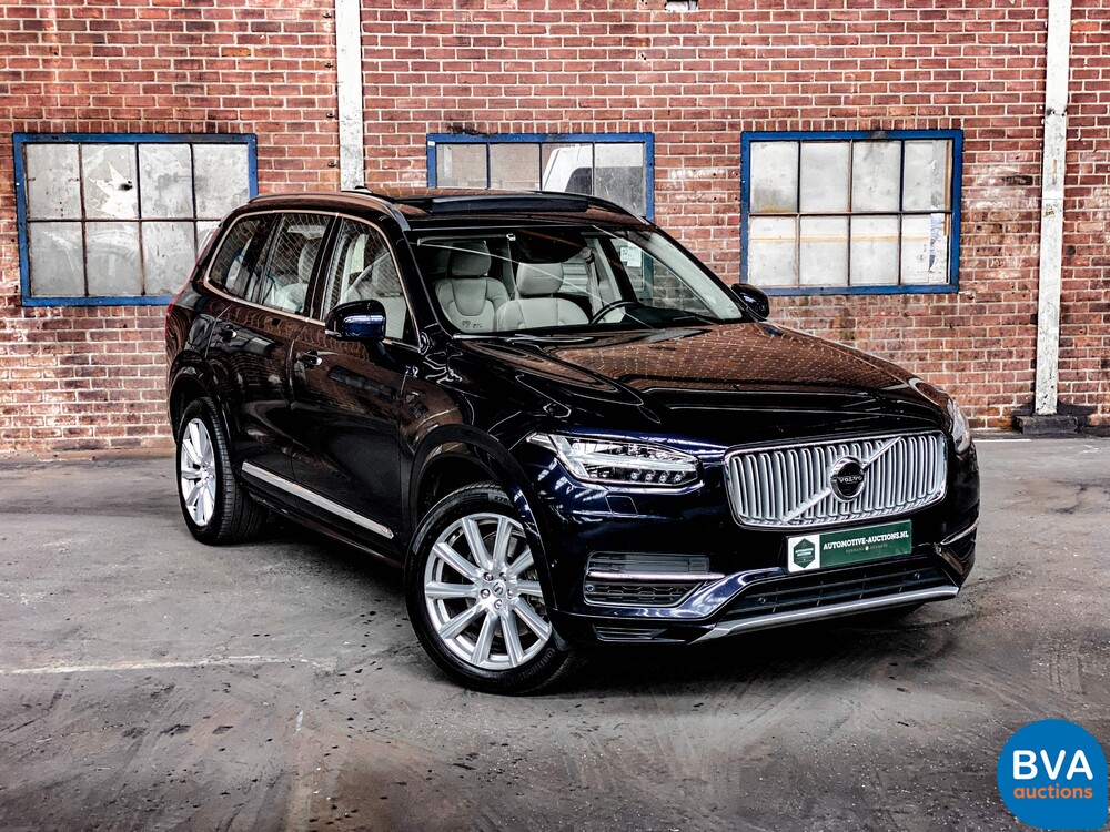 Volvo XC90 T8 Twin Engine AWD Beschriftung 7-Pers. 408 PS 49gr. CO2 2016.