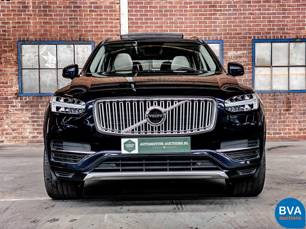 Volvo XC90 T8 Twin Engine AWD Beschriftung 7-Pers. 408 PS 49gr. CO2 2016.