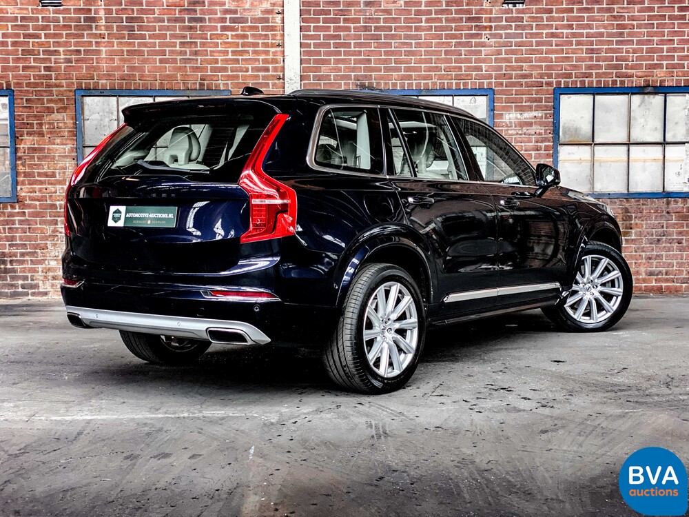 Volvo XC90 T8 Twin Engine AWD Beschriftung 7-Pers. 408 PS 49gr. CO2 2016.