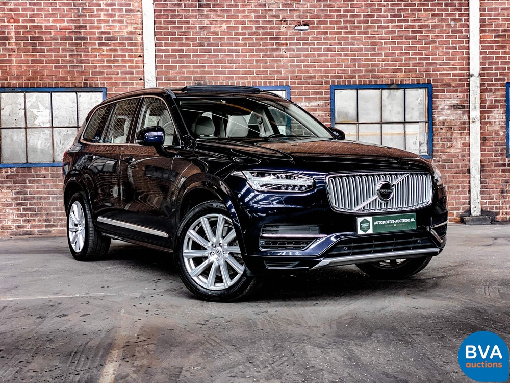 Volvo XC90 T8 Twin Engine AWD Beschriftung 7-Pers. 408 PS 49gr. CO2 2016.