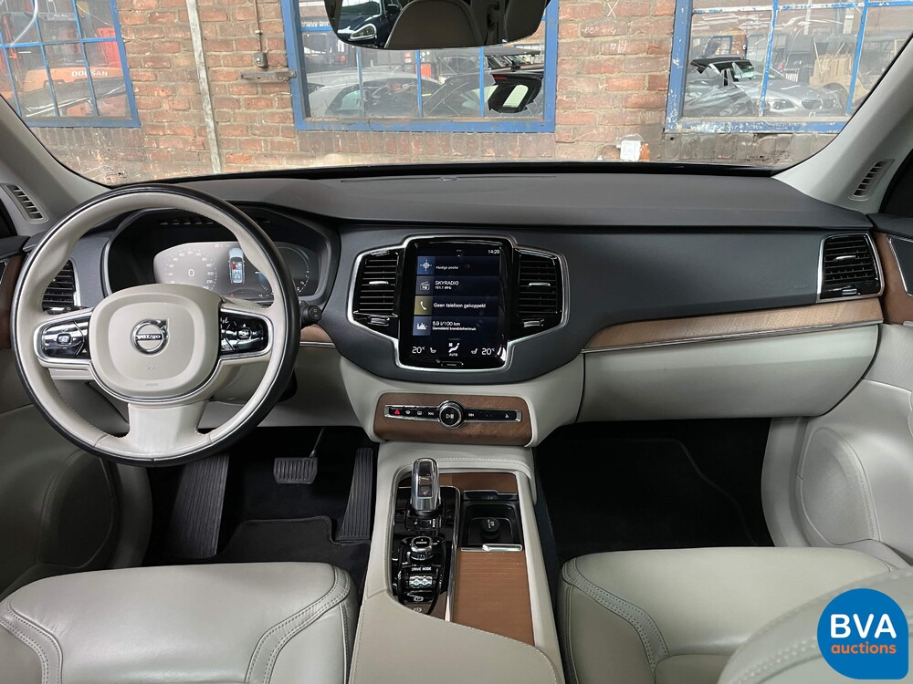 Volvo XC90 T8 Twin Engine AWD Beschriftung 7-Pers. 408 PS 49gr. CO2 2016.