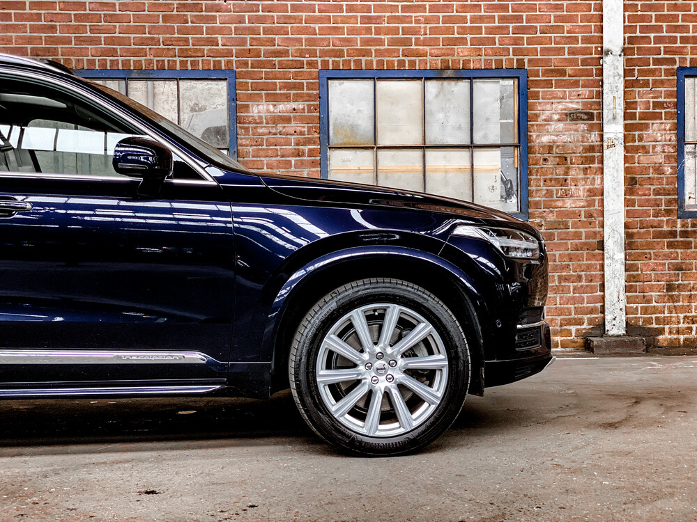 Volvo XC90 T8 Twin Engine AWD Beschriftung 7-Pers. 408 PS 49gr. CO2 2016.
