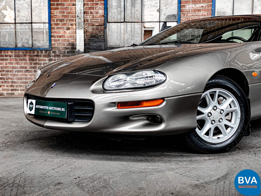 Chevrolet Camaro Coupé 194 PS 2001.