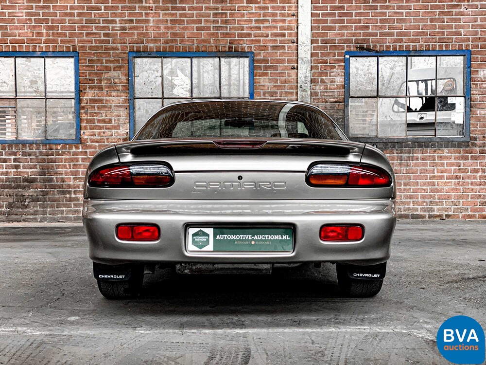 Chevrolet Camaro Coupé 194 PS 2001.