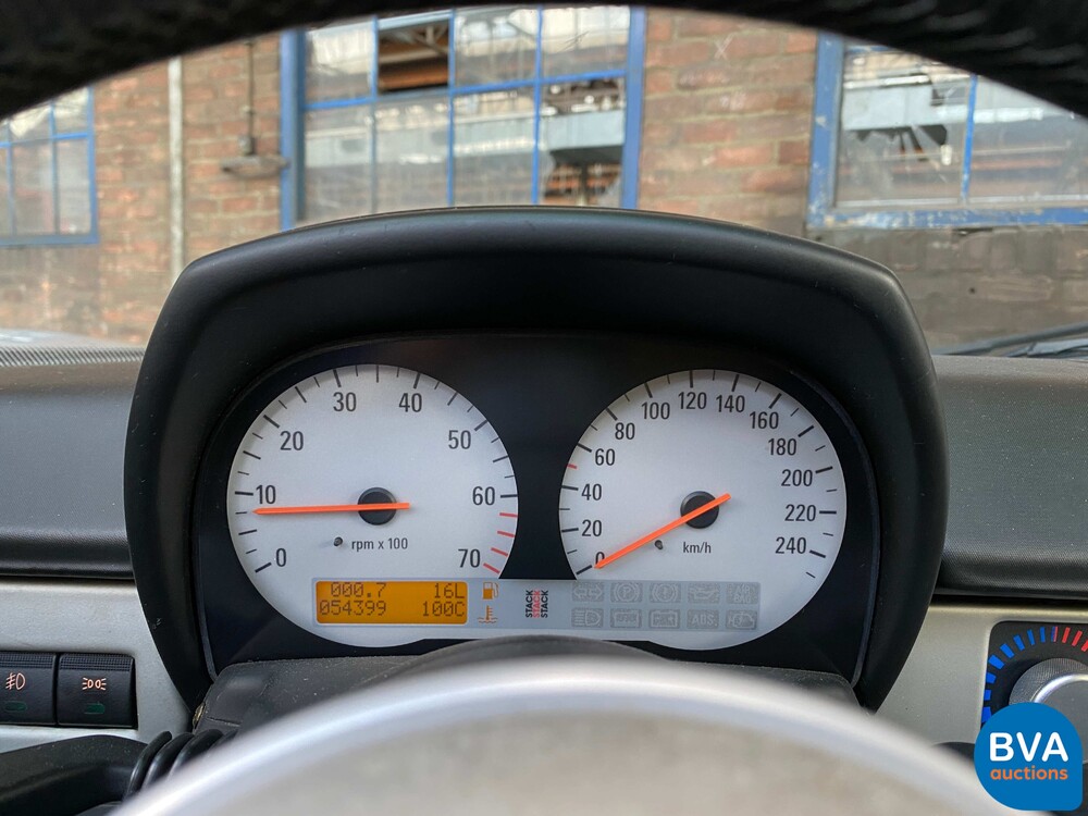 Opel Speedster 2.2 150 PS 2001.