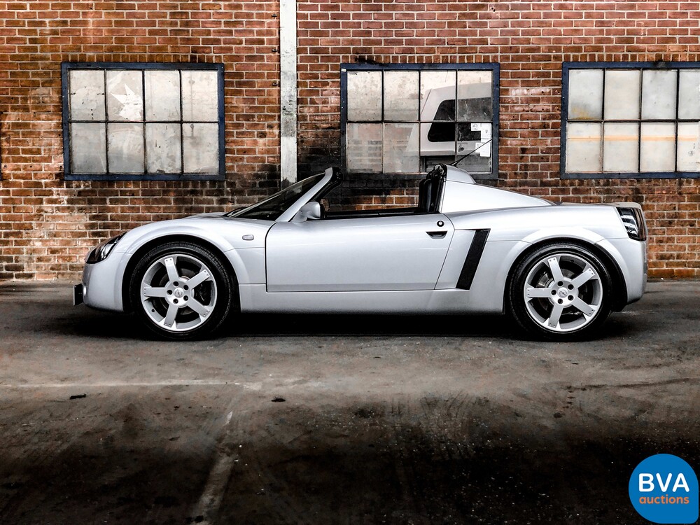 Opel Speedster 2.2 150 PS 2001.