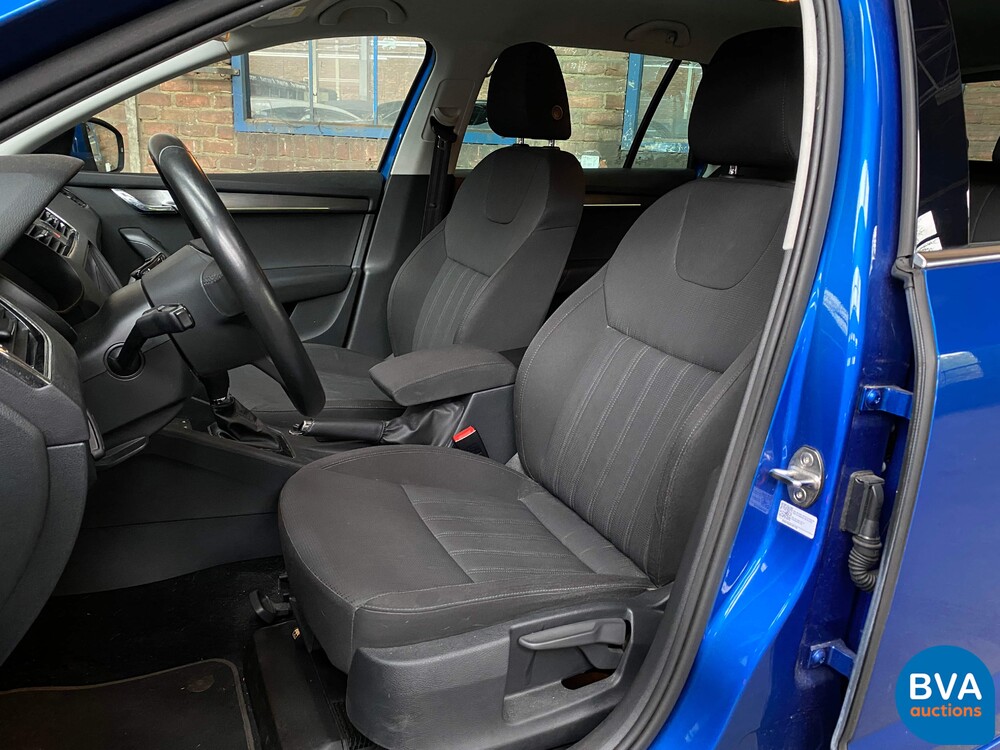 Skoda Octavia Kombi 1.6 TDI Greentech Style Business 116pk 2017 -Org NL-, PG-733-H.
