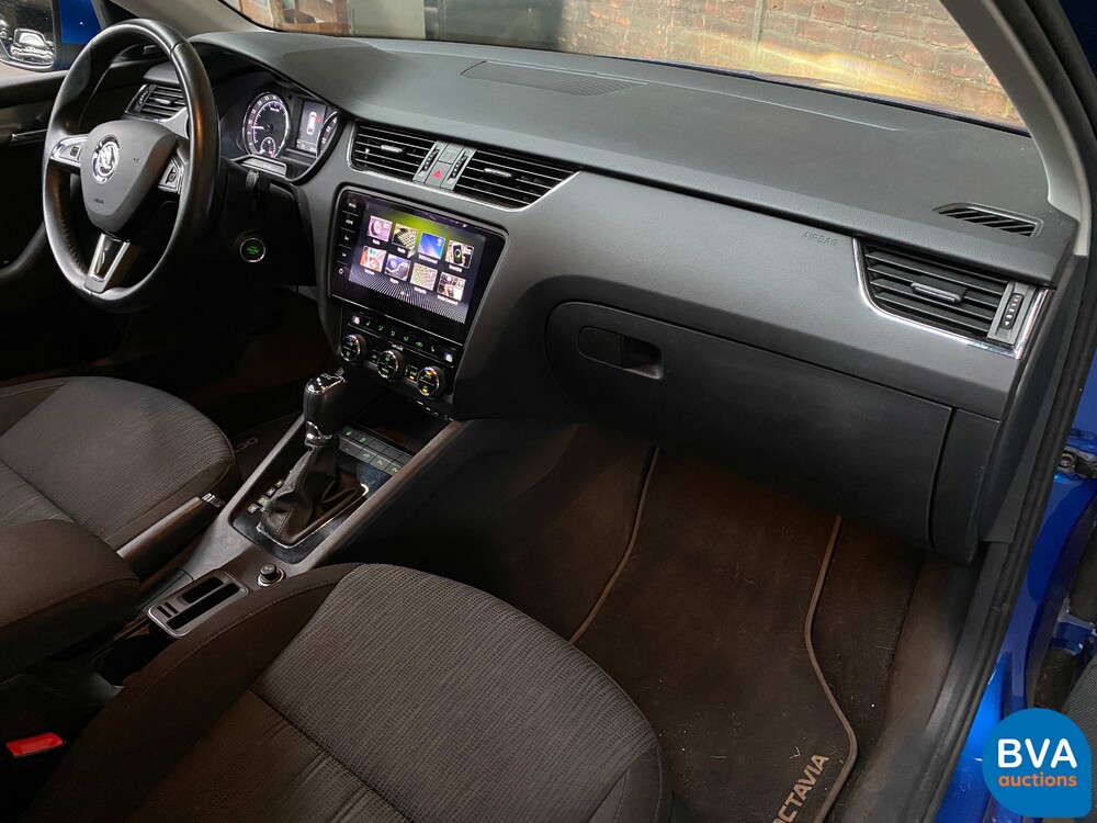 Skoda Octavia Kombi 1.6 TDI Greentech Style Business 116pk 2017 -Org NL-, PG-733-H.