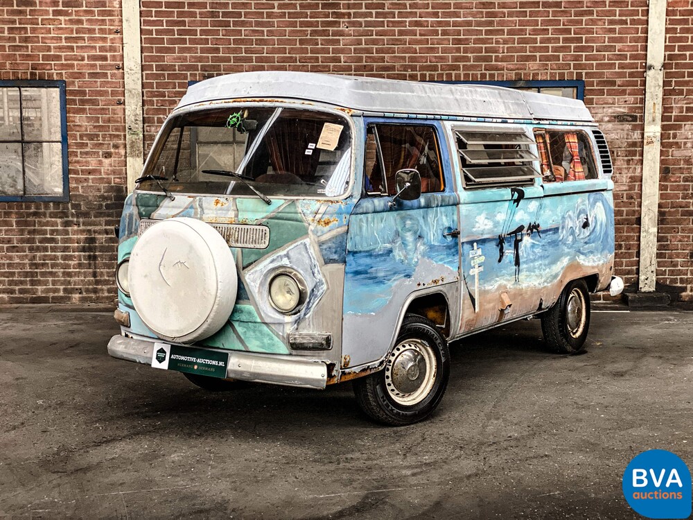 Volkswagen T2 Westfalia Wohnmobiltransporter 1972.