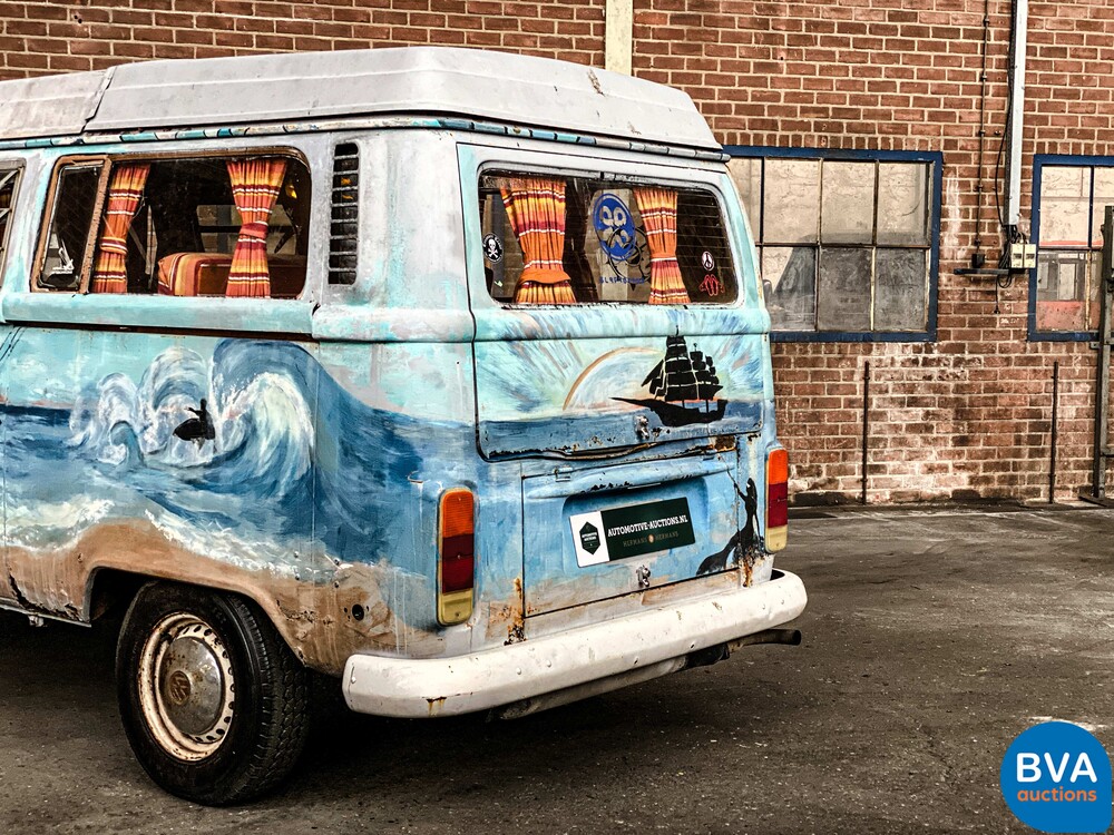 Volkswagen T2 Westfalia Wohnmobiltransporter 1972.