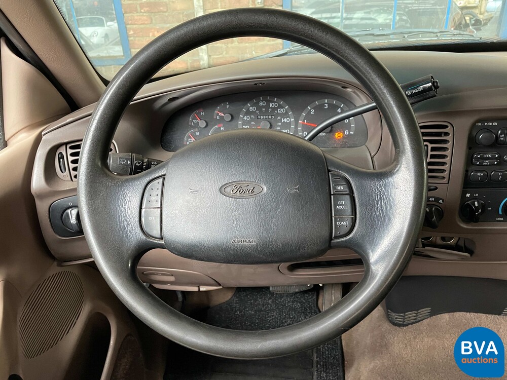 Ford F-150 4x4 4.6 V8 Flüssiggas 1997.