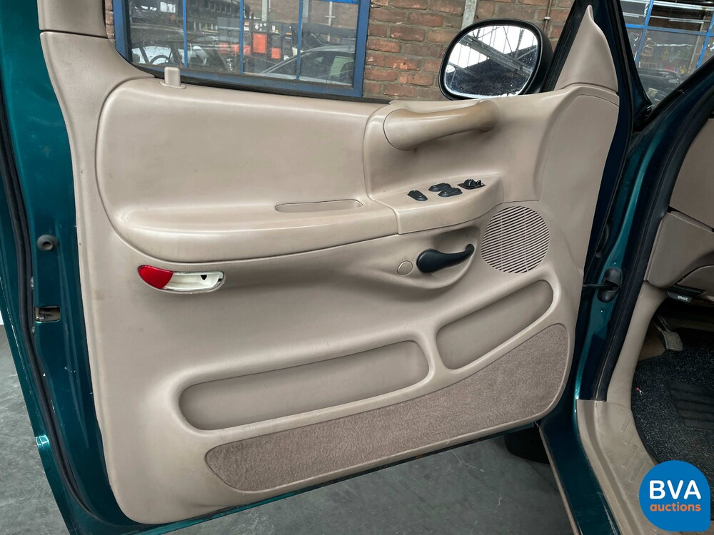 Ford F-150 4x4 4.6 V8 Flüssiggas 1997.