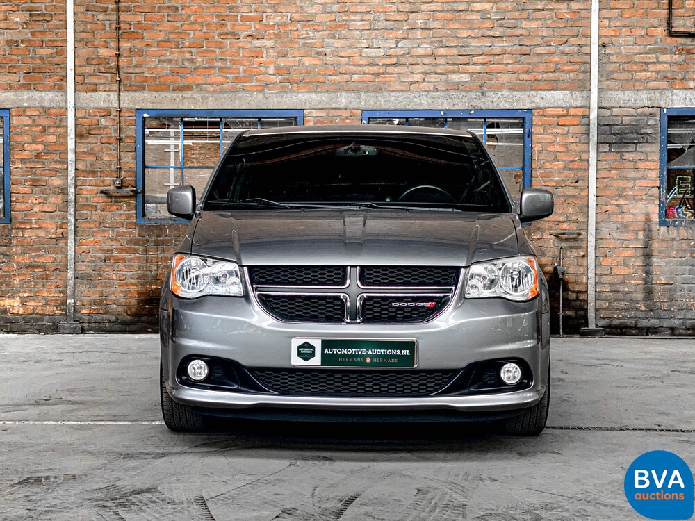 Dodge Grand Caravan 3.6 V6 7-Pers. 287 PS 2013, NL-Zulassung.