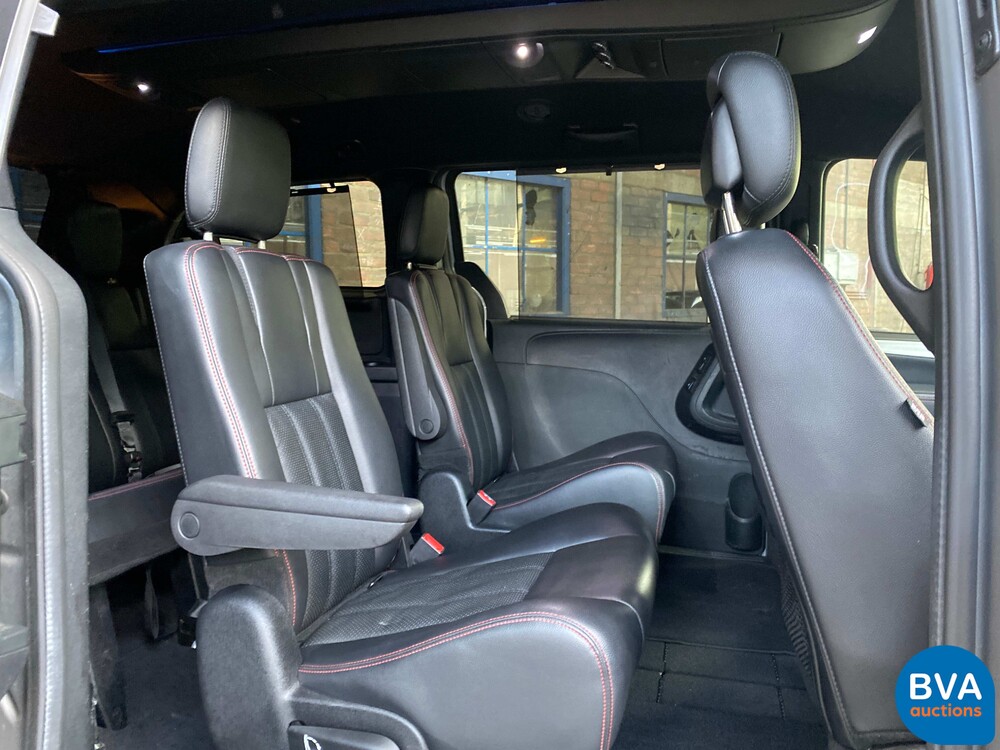 Dodge Grand Caravan 3.6 V6 7-Pers. 287 PS 2013, NL-Zulassung.